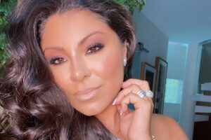 Andressa Ferreira mostra filho