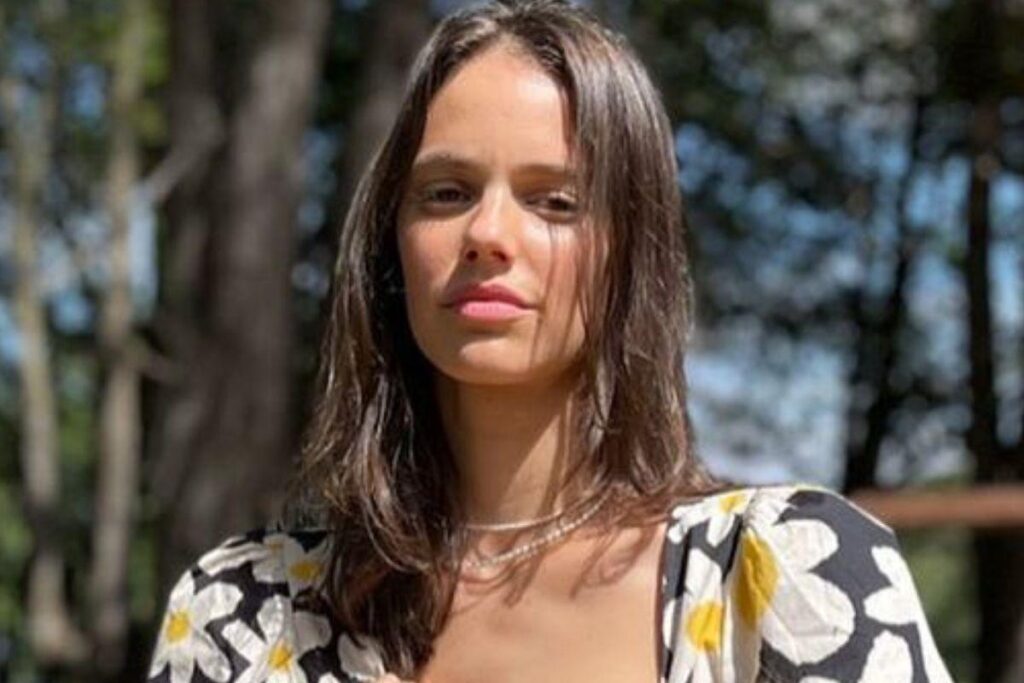 Laura Neiva espera o segundo filho com Chay Suede