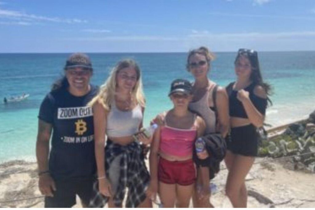 A família Taihuttu tomou a decisão de vender tudo e investir em Bitcoins em 2017