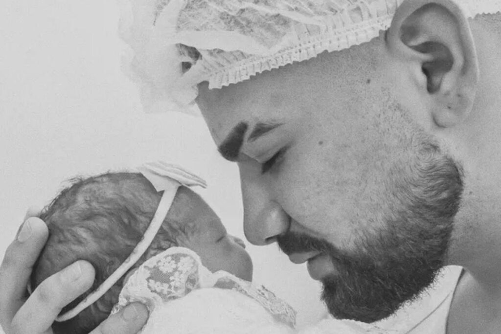 O casal teve a primeira filha