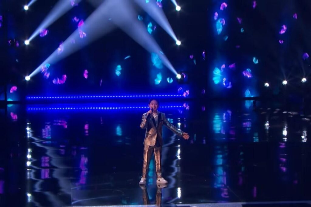 Peter Houston arrasou na performance de Whitney Houston