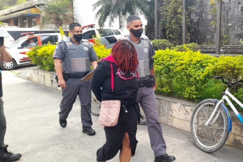 O caso chamou a atenção dos moradores do local