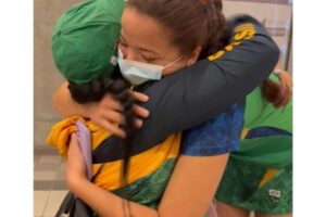 Jane e Lethicia conversando por videochamada