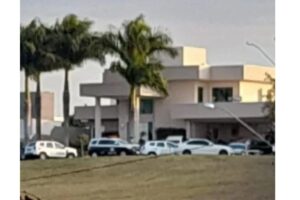 A casa da família fica em Valinhos, São Paulo