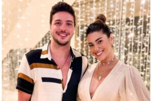 Vivian Amorim faz exercícios na gravidez