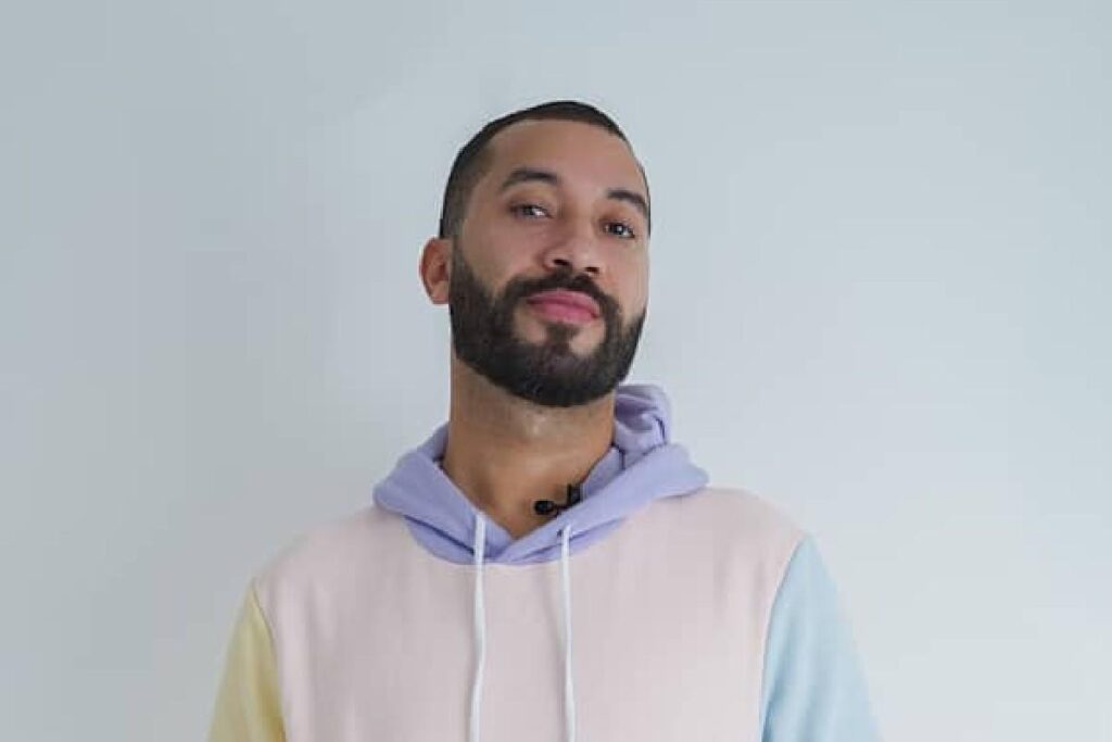 Gil do Vigor falou que ele e o dentista não são namorados.