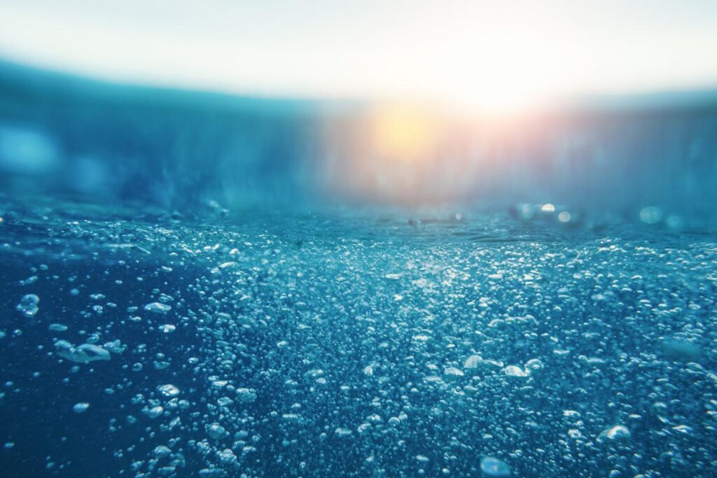 Danielle teve que parar de nadar por ser alérgica à água