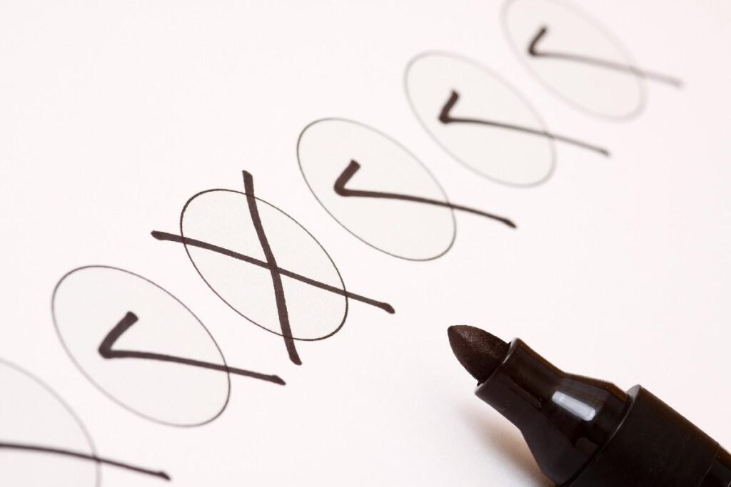 Os pais devem conversar bastante com os filhos sobre como será essa retomada da rotina