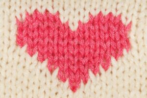 É importante promover uma educação antirracista desde cedo com o seu filho