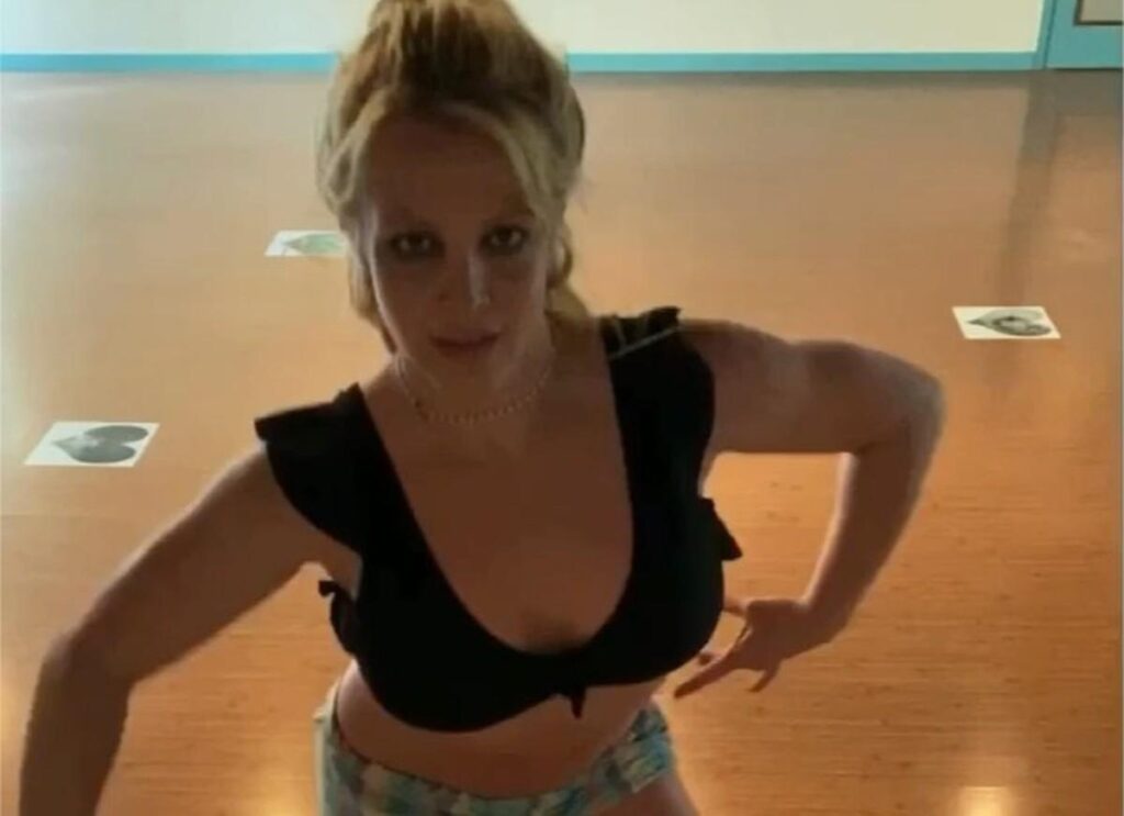 Britney Spears postou um desenho refletindo sobre liberdade