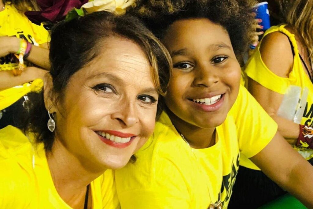 Drica Moraes e o filho Matheus