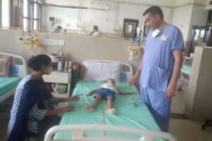 Foi retirado 1,5 kg de cabelo da menina