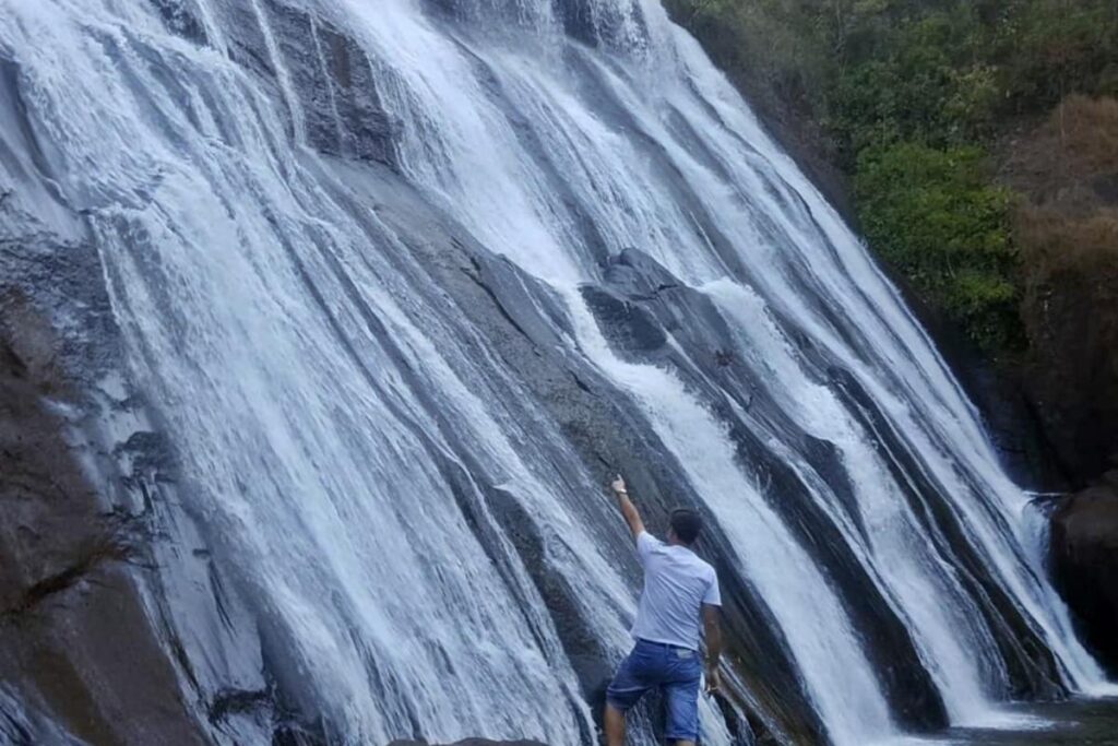 João Marcos Milan e Danilo Rodrigues morreram ainda no local
