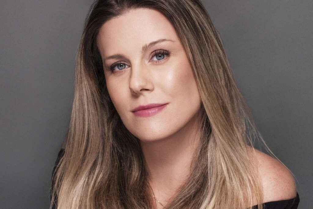 Daiana Garbin fala sobre amamentação