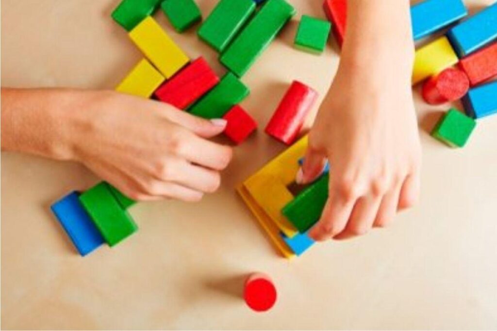 As brincadeiras de família podem ser passadas dos avôs aos netos, dos pais aos filhos