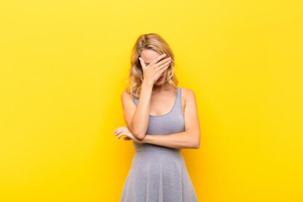 Mulher diz que “não há desculpa” para mães não cuidarem do corpo após o parto e causa polêmica