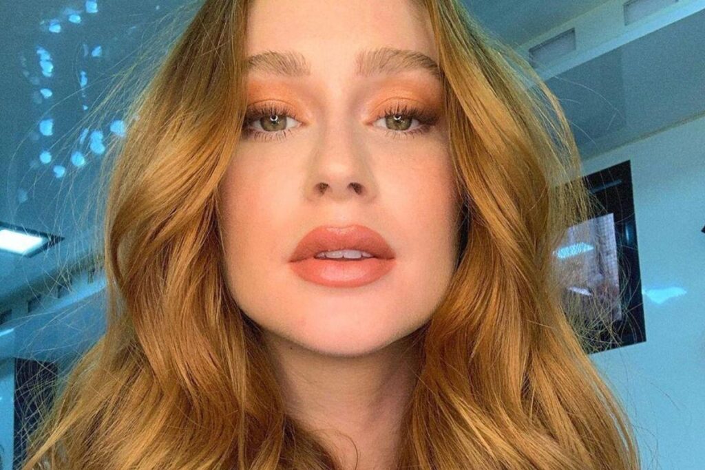 Anna estava deslumbrante com o look especial!