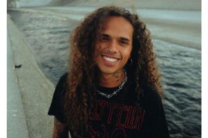 Vitão desabafa sobre ameaças que a família sofreu na internet: “Muito doloroso”