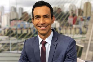 César Tralli posou ao lado da filha Manuella no Instagram