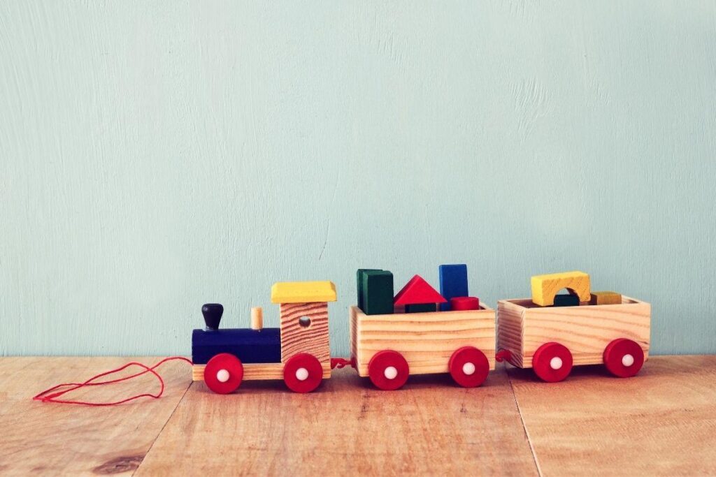 Brinquedo Educativo Caminhãozinho de Madeira Zootrans – ‎Indústrias Carimbras