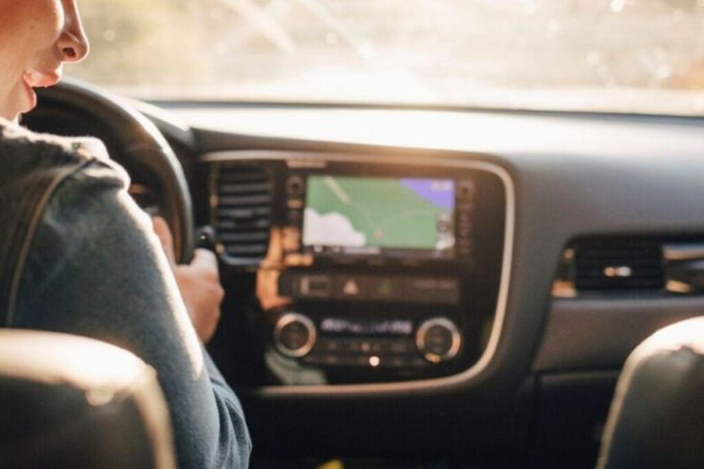 Pai Uber encontra forma criativa de divulgar o trabalho do filho músico e viraliza