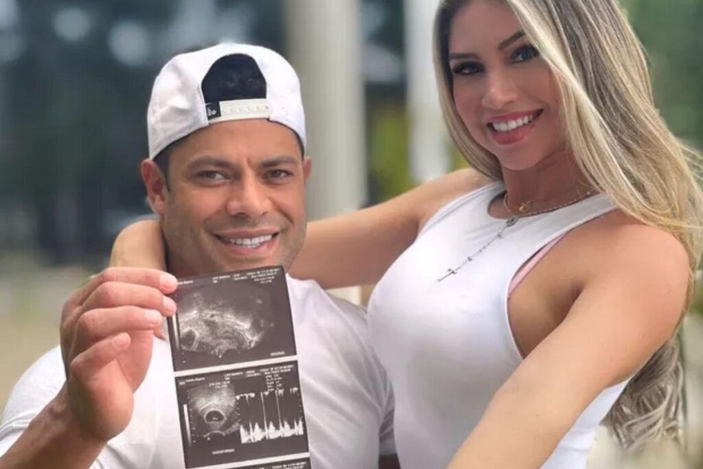 Hulk e Camila Ângelo anunciam gravidez