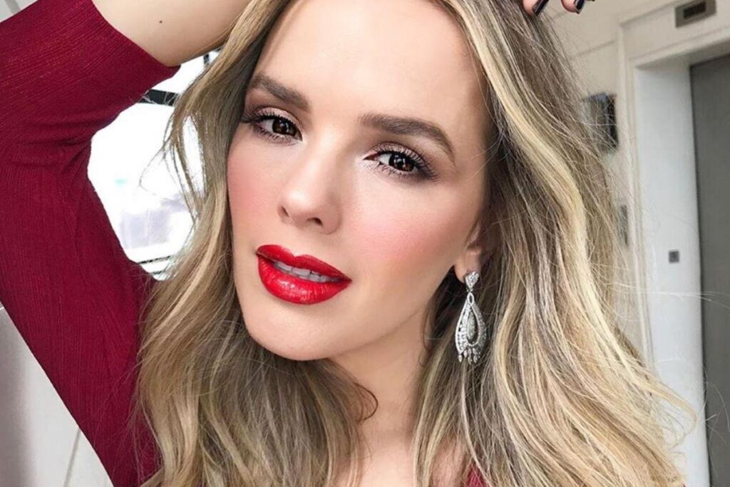 Thaeme Mariôto publica última foto grávida no Instagram