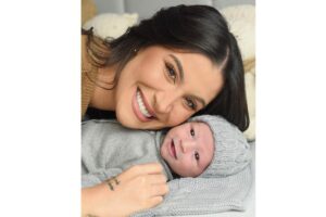 Ela contou que ouviu muitas pessoas romantizando a gravidez