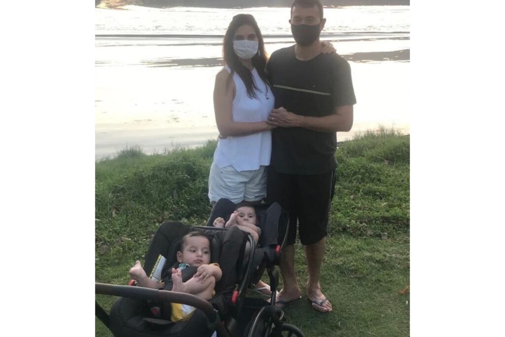 Andréia Sadi e André Rizek falaram sobre a vida de casados