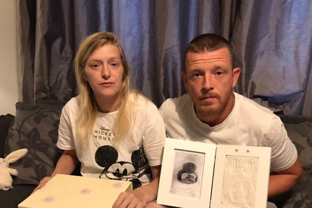 Addison nasceu com 1,5 kg mas morreu 4 horas depois do parto