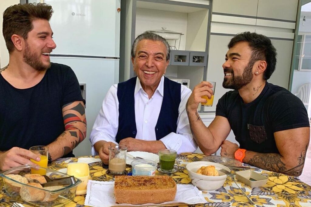 Mauricio de sousa com Mauro e genro