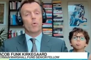 Lore Improta divertiu os seguidores