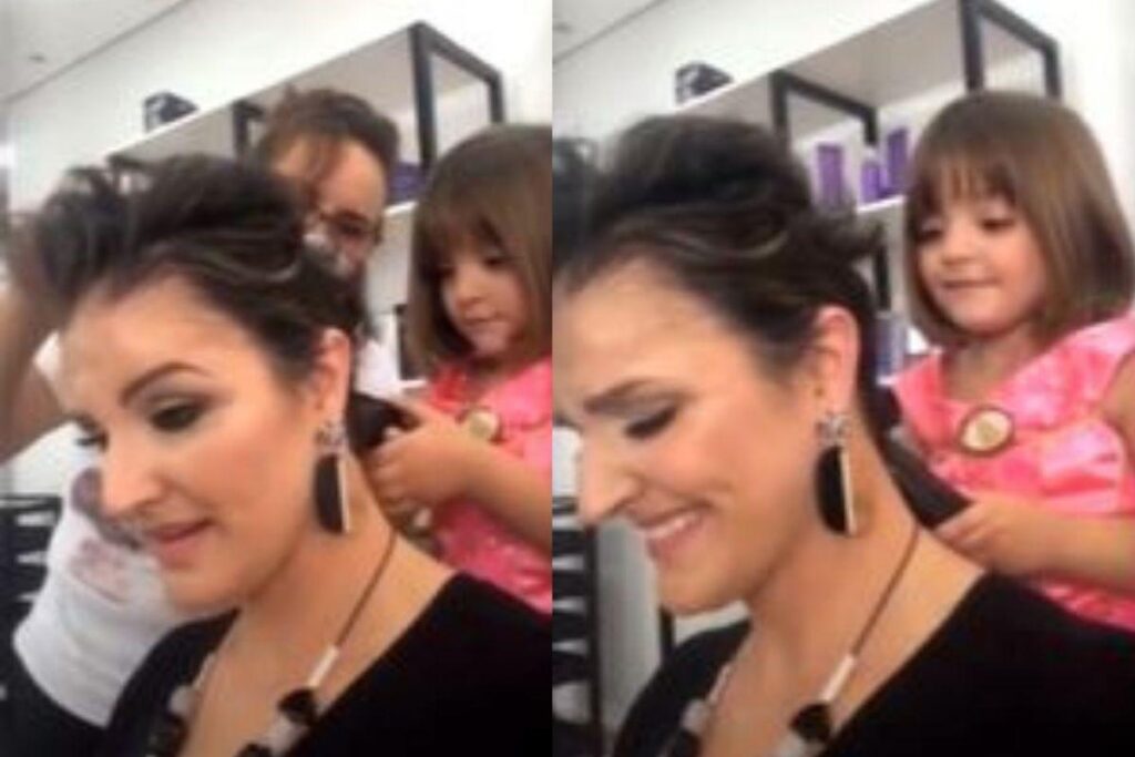 Valentina ajudando a mãe a raspar o cabelo