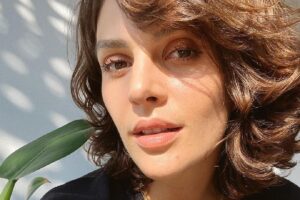 Monica Benini compartilhou uma foto da família para celebrar 4 anos do filho