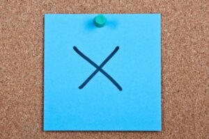 Manter o carteira de vacinação do seu filho em dia é fundamental na prevenção contra a poliomielite