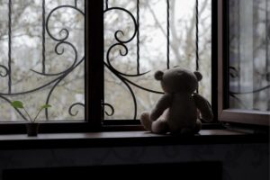 Policiais salvam criança que foi levada junto com carro roubado da mãe