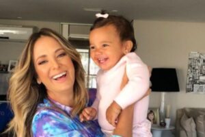 Ticiane Pinheiro provou que a Manu é a cara dela