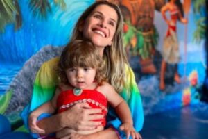 Tatá Werneck fez uma declaração para Clara Maria