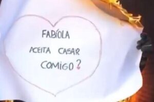 Fabíola disse sim para o pedido de casamento