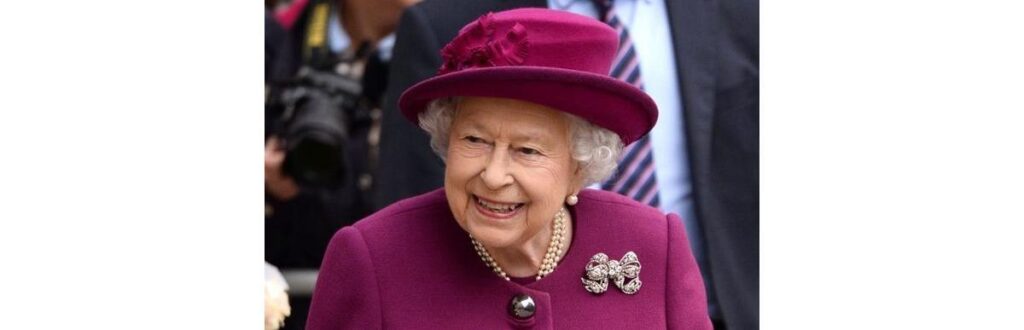 Rainha Elizabeth passou apenas uma noite no hospital