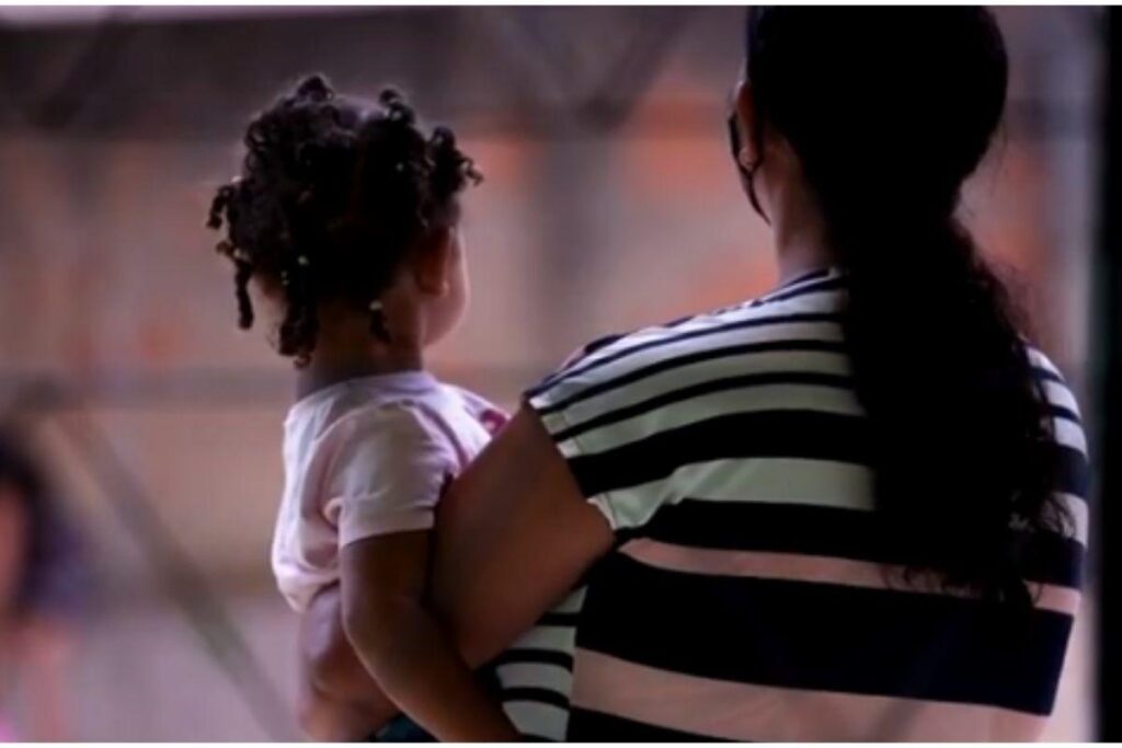 Mulher descobre que não é mãe biológica da filha