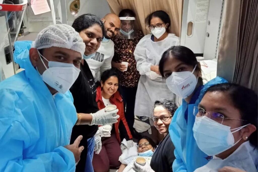 A tripulação ajudou no parto