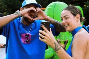 Neymar e Carol Dantas são pais de Davi Lucca