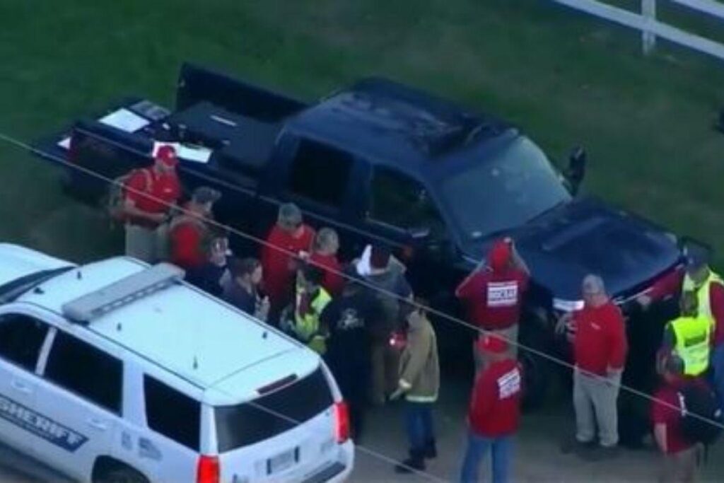 Christopher ficou vagando por 4 dias na floresta