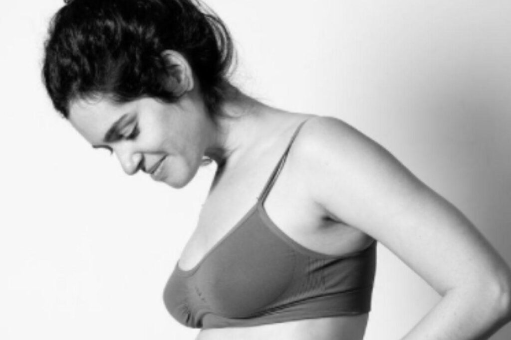 Maria Flor mostrou a barriga de grávida no sexto mês de gestação nas redes sociais