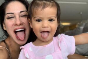 Mayra Cardi compartilhou detalhes do evento no Stories do Instagram