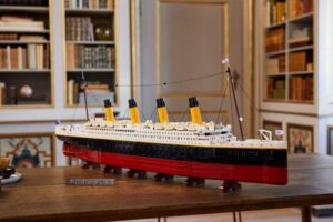 Lego anuncia lançamento de réplica do navio Titanic
