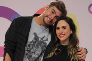 Rafael Vitti posta foto para comemorar aniversário de casamento e comentário de Tata Werneck rouba a cena