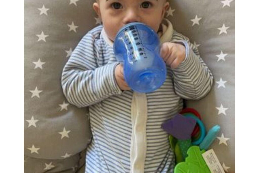 Chloe e a família se fantasiaram de ‘A Família Addams’