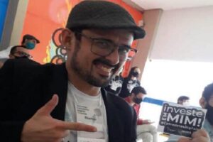 Francisco criou um sistema barato e inteligente para ajudar pessoas com deficiência